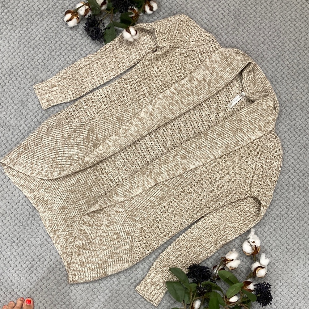 Bobbie Brooks brand sweater cardigan. Tan, size M